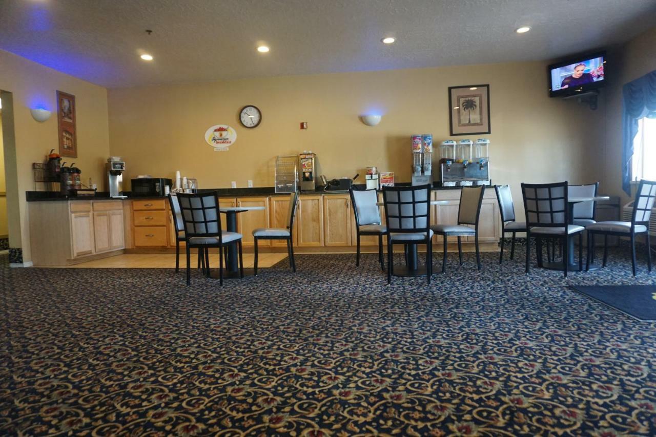 Super 8 By Wyndham Vernal Ut Exteriér fotografie
